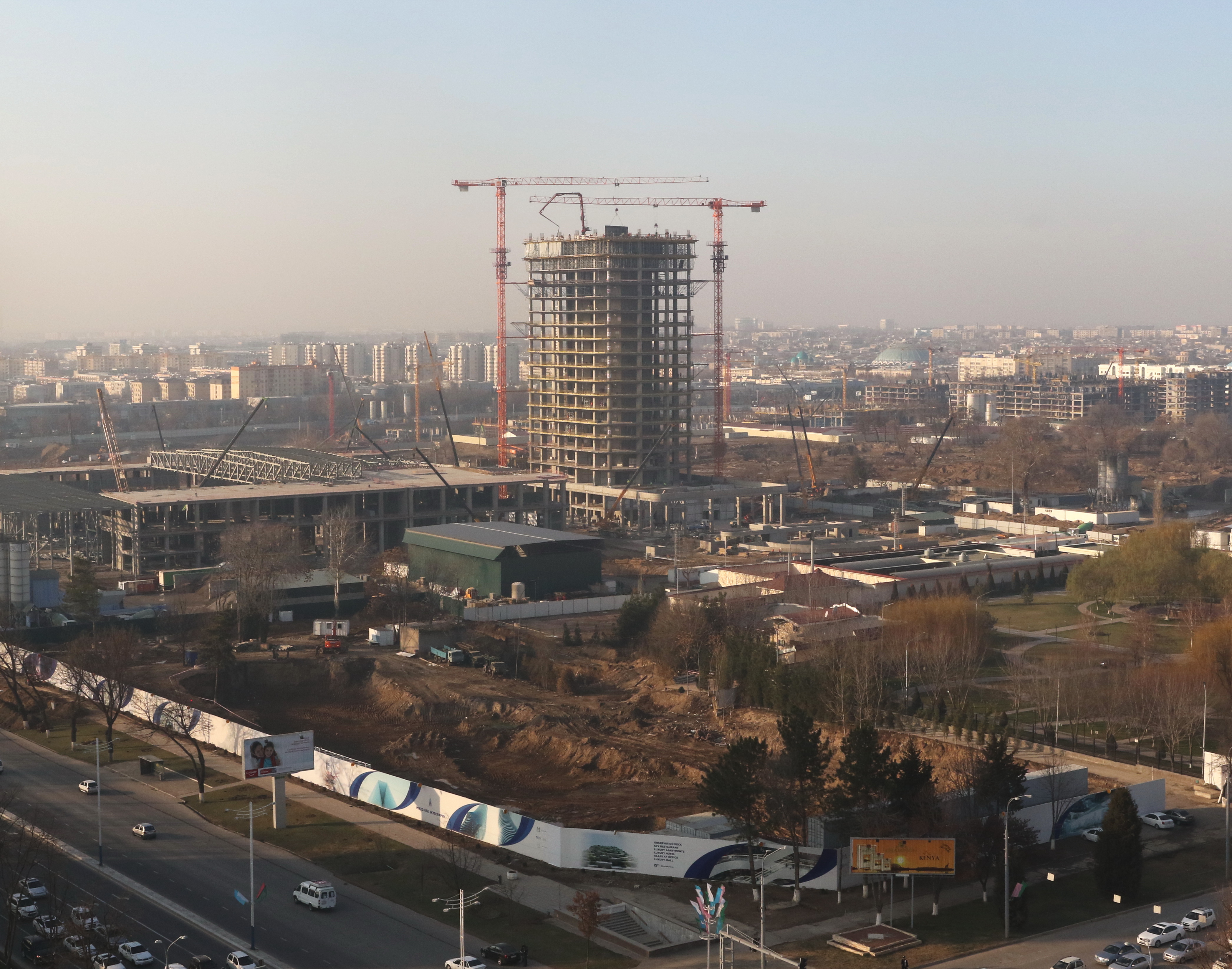 Строительство в ташкенте. МДЦ Tashkent City. Стройки в Ташкенте. Ташкент-Сити горы. Ташкент Сити 2030.