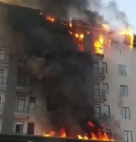 Один человек пострадал во время пожара в квартире на Московском проспекте