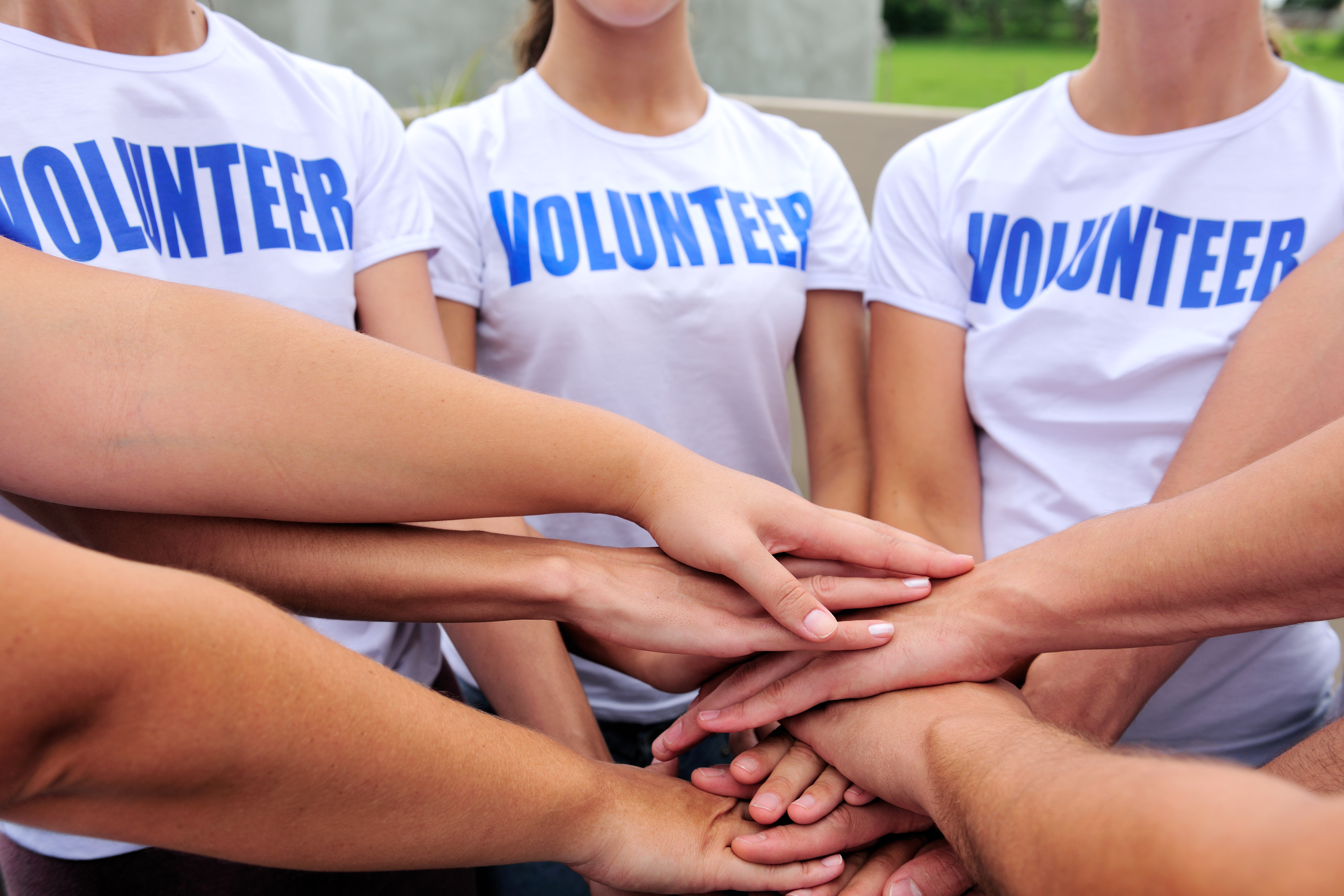 Социальная сеть волонтеров. Волонтерская деятельность. Волонтеры картинки. Волонтерство в молодежной среде. Волонтерство фото.