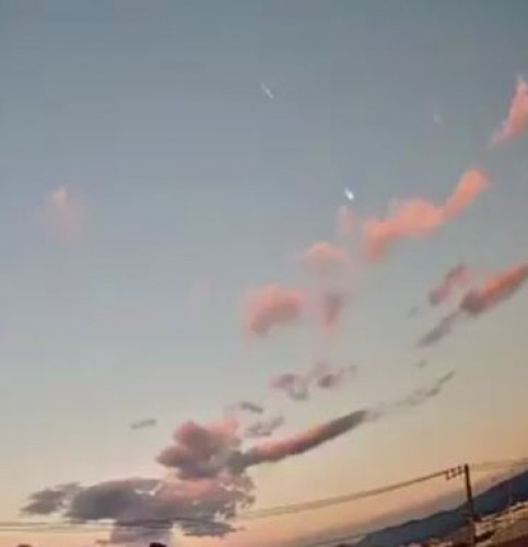 Видео: загадочный «огненный шар» над Японией встревожил мир - Hi-Tech centerforstrategy.ru